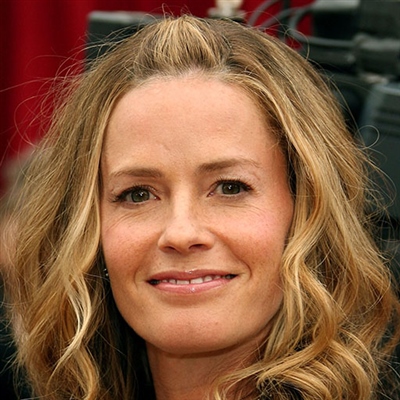 Elisabeth Shue